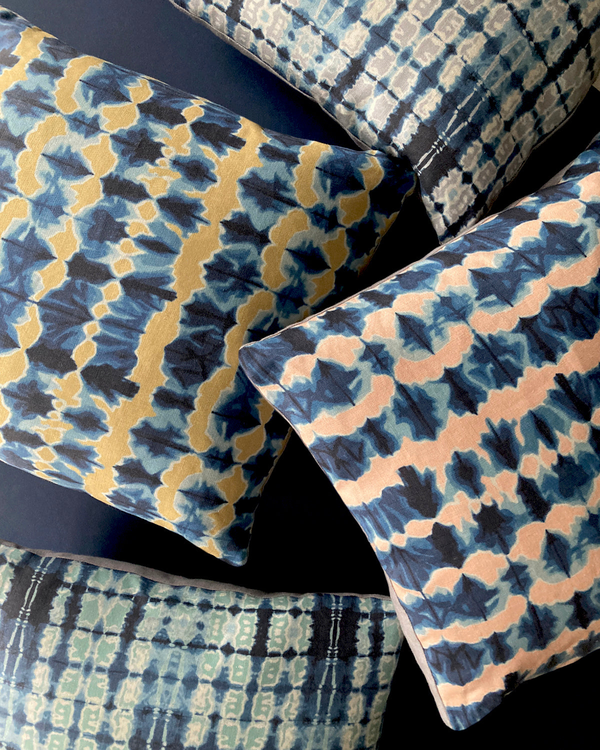 Ripple Fabric in Silver