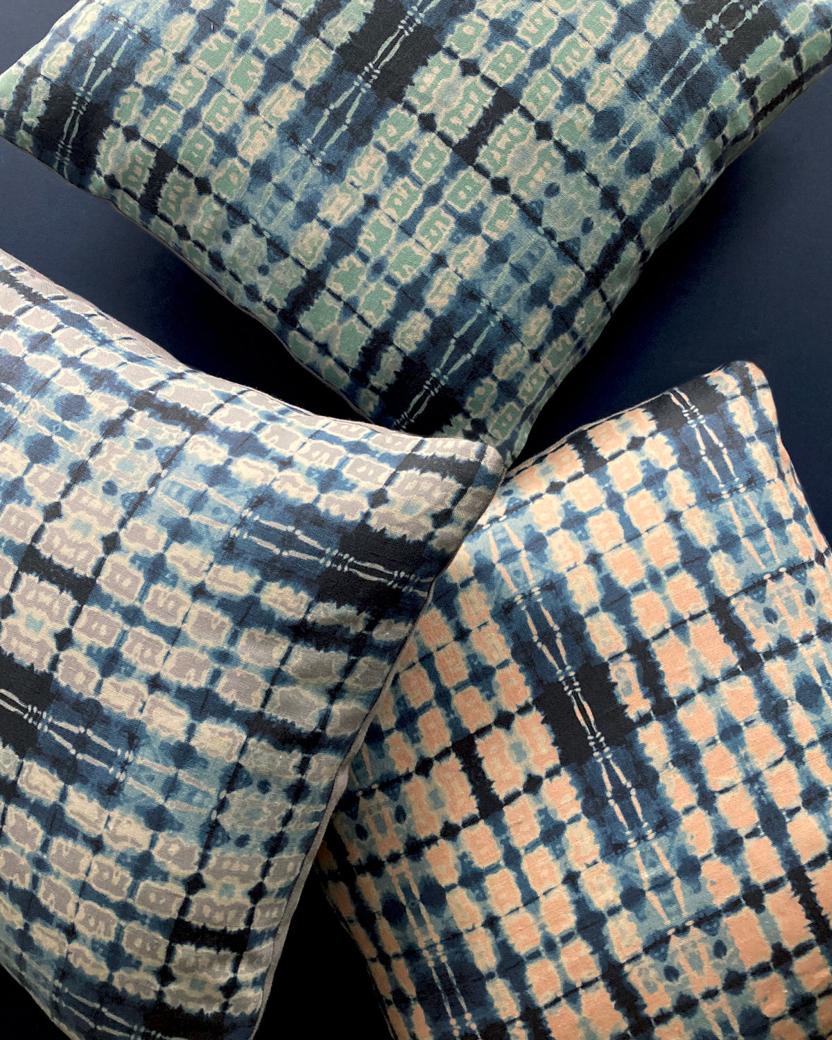 Ripple Fabric in Silver