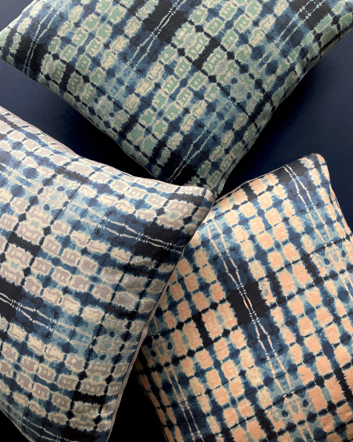 Ripple Fabric in Rose
