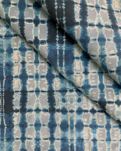 Ripple Fabric in Silver