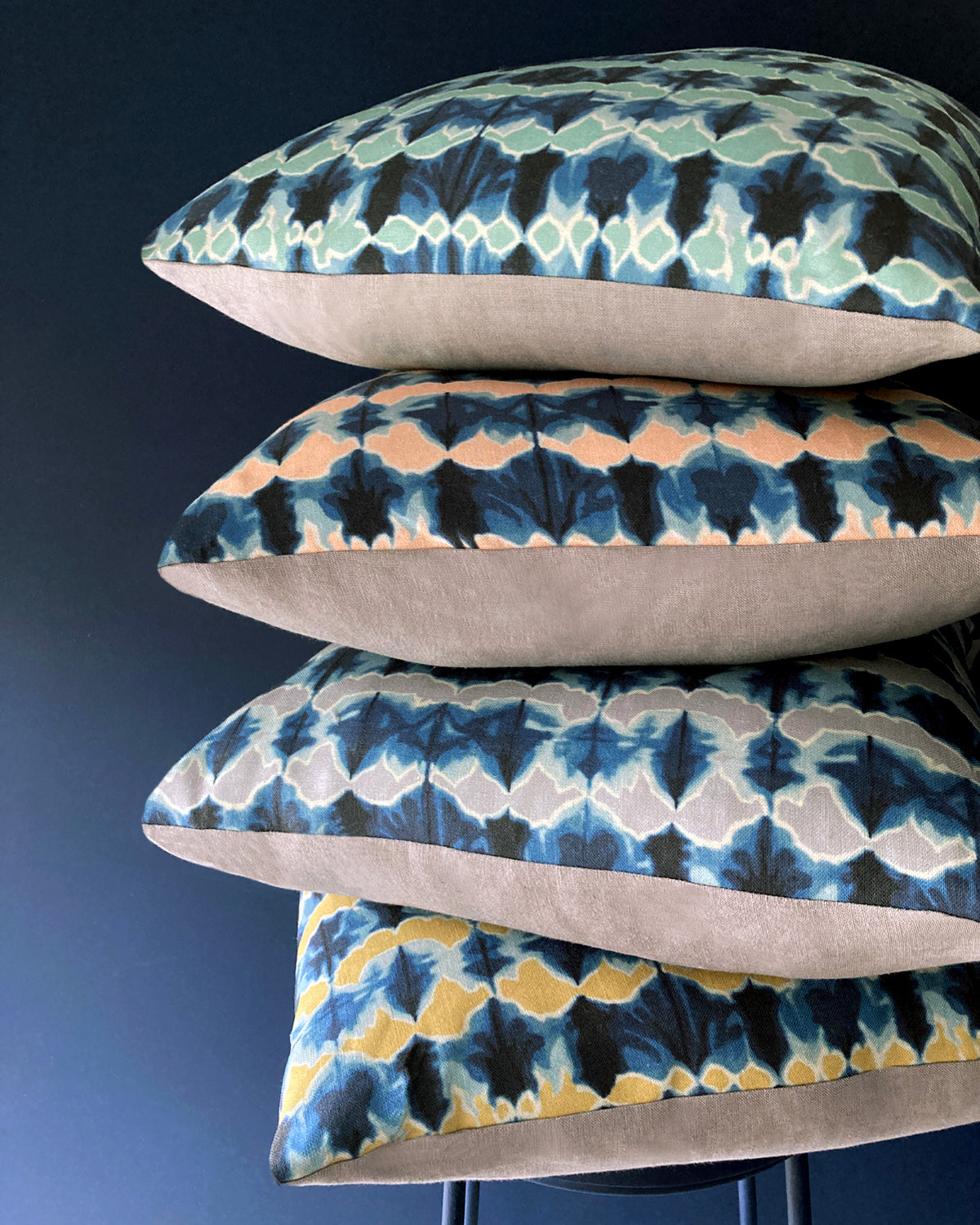 Wave Fabric in Silver